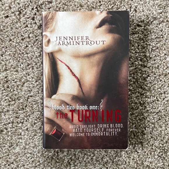 📚 5/$10 - The Turning by Jennifer Armintrout